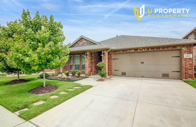 Get 1 month FREE with an 18-month lease! Built in 2015 one story house, Close to US 75 and Hwy 121. Gallery 3