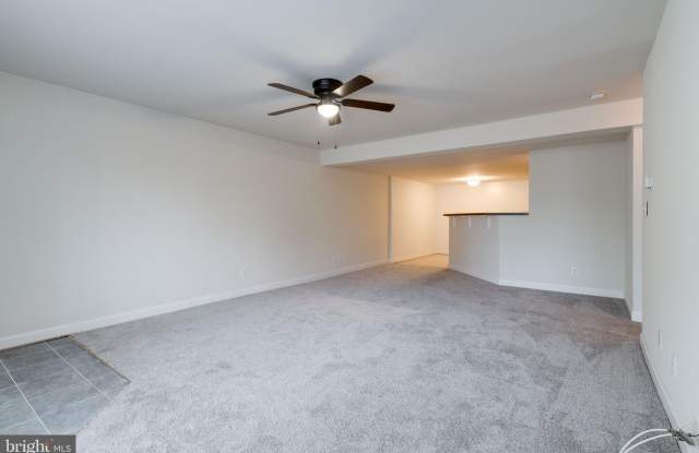 1501 N VAN DORN STREET Gallery 4