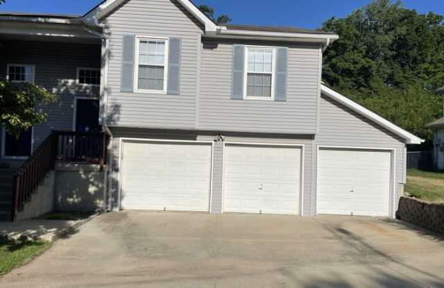 6924 North Edison Avenue - 6924 North Edison Avenue, Kansas City, MO 64151