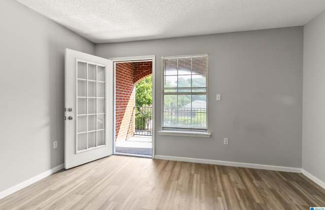 2514 VETERANS MEMORIAL PARKWAY Gallery 3