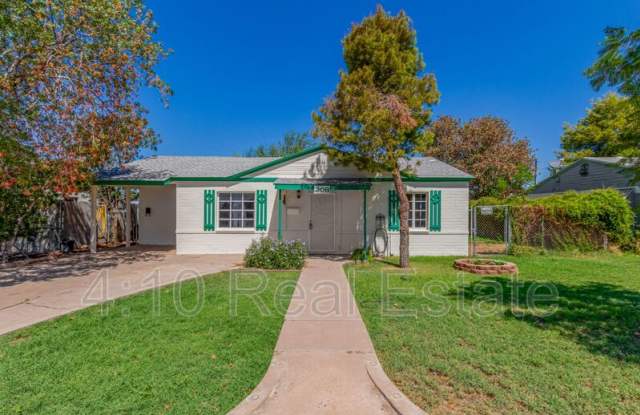 208 W Glenrosa Ave photos photos