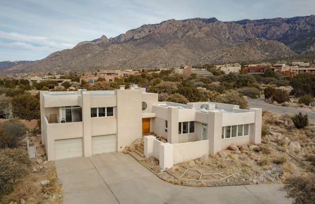 SANDIA HEIGHTS EXECUTIVE RENTAL 2+Story 3Bedroom 3 Bath 2/CG photos photos