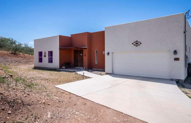 231 Premio Court - 231 Premio Court, Rio Rico, AZ 85648