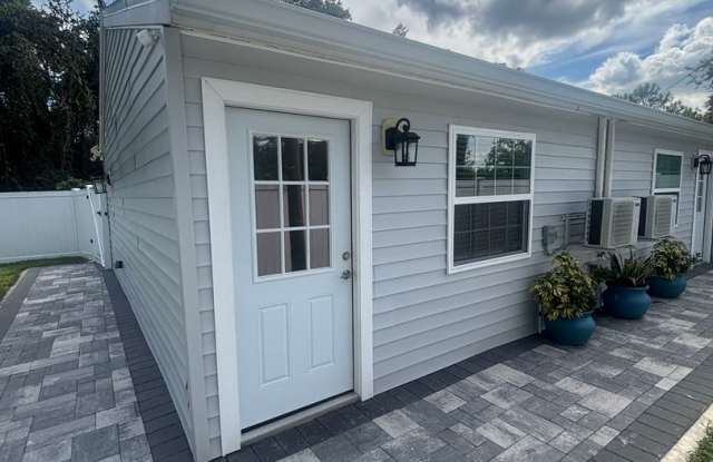 Modern 1-Bedroom Apartment – Private  Stylish Living | $450 OFF your first month’s rent! photos photos