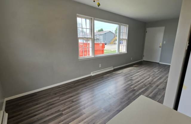 112 Andrew Avenue - 1 Gallery 3