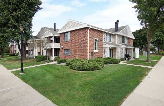 1641 Westminster Drive - 1641 Westminster Drive, Naperville, IL 60563