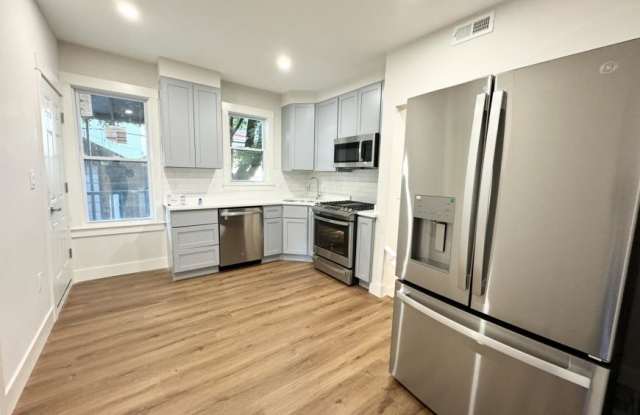147 East Cottage St. photos photos