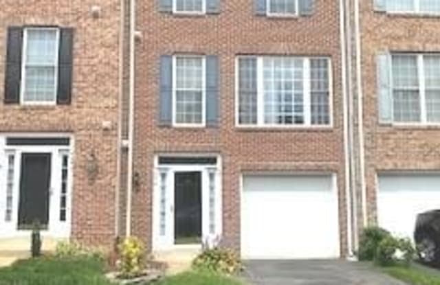 7370 ARDGLASS DR - 7370 Ardglass Drive, Lorton, VA 22079