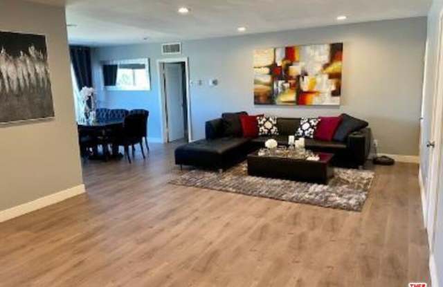 12955 Riverside Dr photos photos
