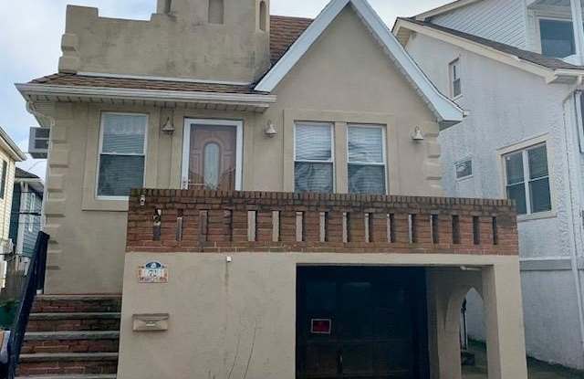 72 Georgia Avenue unit: Main photos photos