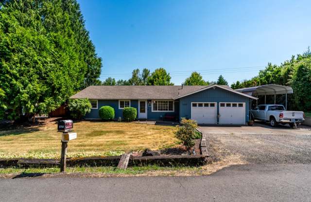 4 bedroom 2 bathroom Home in Albany photos photos