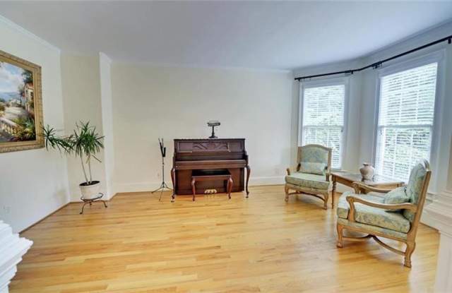 815 Cooper Farm Way Gallery 4