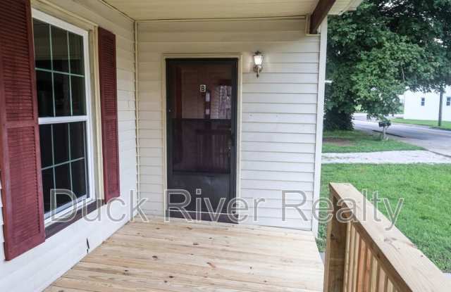 1409 Highland Gallery 3