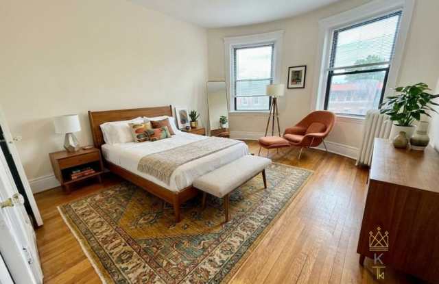 1959 Commonwealth Ave. Gallery 2