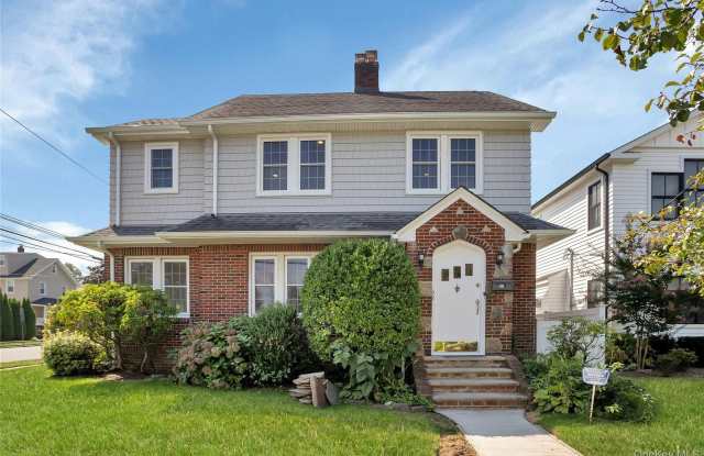 92 Hillside Avenue photos photos