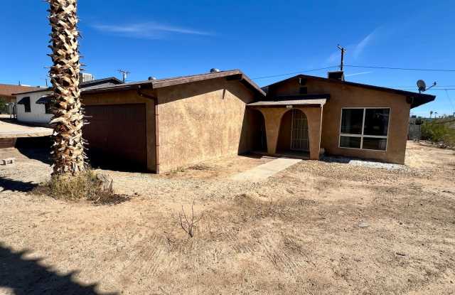 Nice 3 Bedroom 2 Bath Gallery 3