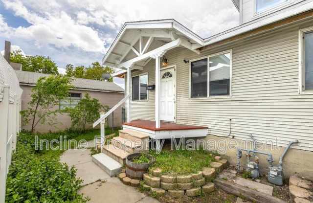 2310 Green St photos photos