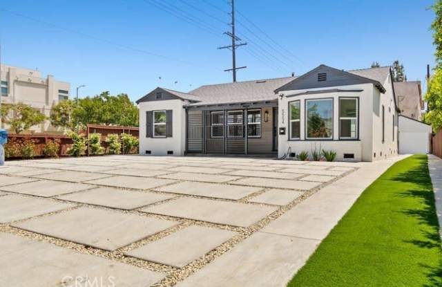 5554 Radford Avenue photos photos