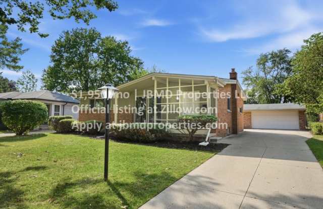 7477 Plainfield Street Gallery 3