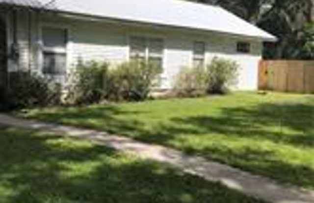 Country living charmer! Gallery 3
