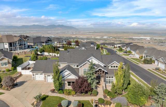 Luxury North Salt Lake Home with Mountain Views, Office & Fully Fenced Yard photos photos