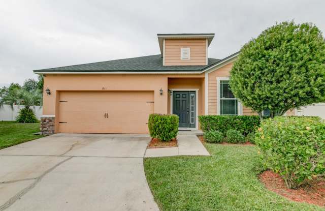 Beautiful Move-in Ready 4 bed/2bath home located on a cul-de-sac in Beacon Park! photos photos