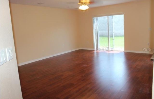 2712 CLINTON HEIGHTS COURT Gallery 2