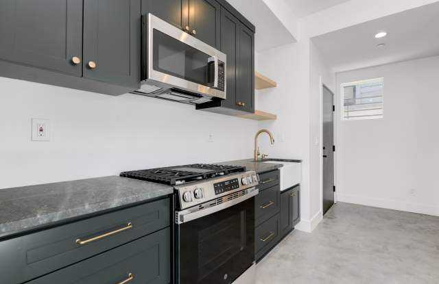 3006 Suncrest DriveA photos photos