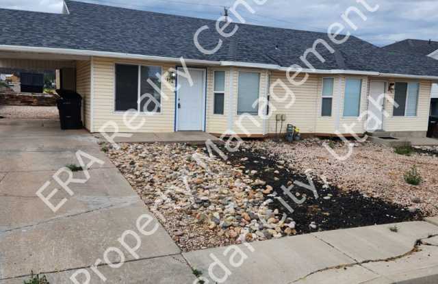 Move-In Discount!! 2 bedroom - 2 Bathroom Twin Home photos photos