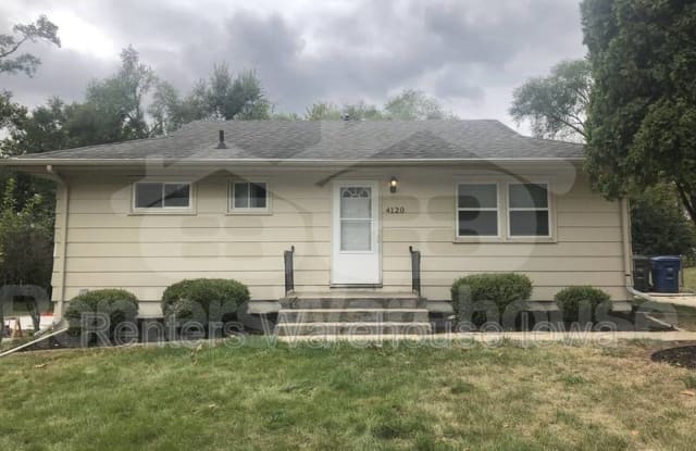 4120 Se 15th Court - 4120 Southeast 15th Court, Des Moines, IA 50320