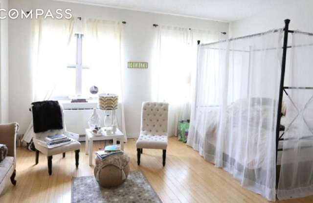 516 West 47th Street - 516 West 47th Street, New York City, NY 10036 516 West 47th Street - 516 West 47th Street, New York City, NY 10036