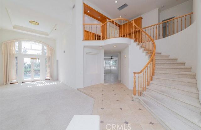 22661 White Oaks Gallery 2