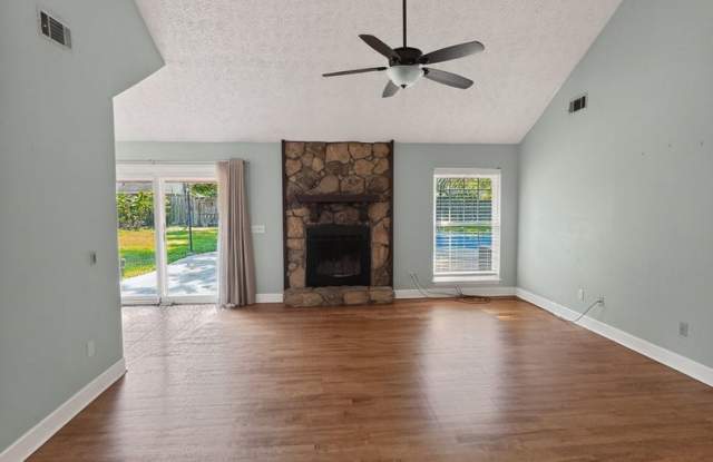 454 Floyd Circle, Hinesville, GA 31313 Gallery 4
