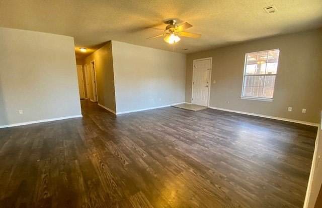 1907 N Pine Valley Drive Gallery 2
