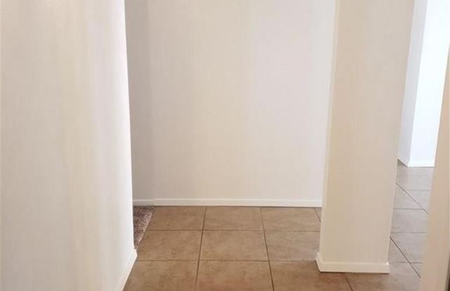 10835 Wallbrook Drive Gallery 2