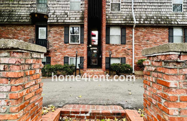 West Plaza Condo w/ an Updated Kitchen, Lots of Privacy and a Swimming Pool! photos photos