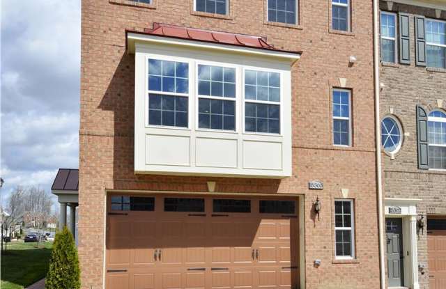 15300 LITTLETON PLACE Gallery 3