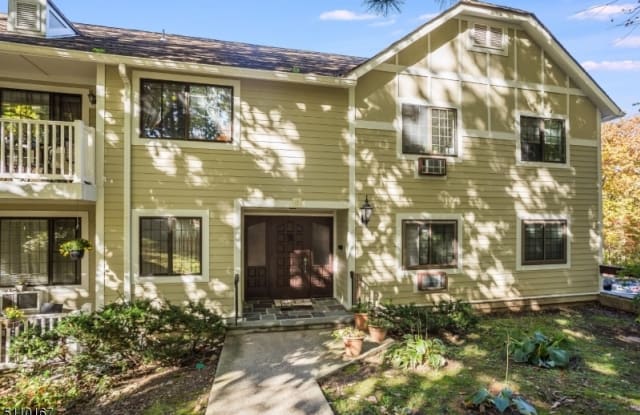 6 Foxwood Dr - 6 Boxwood Drive, Morris County, NJ 07960