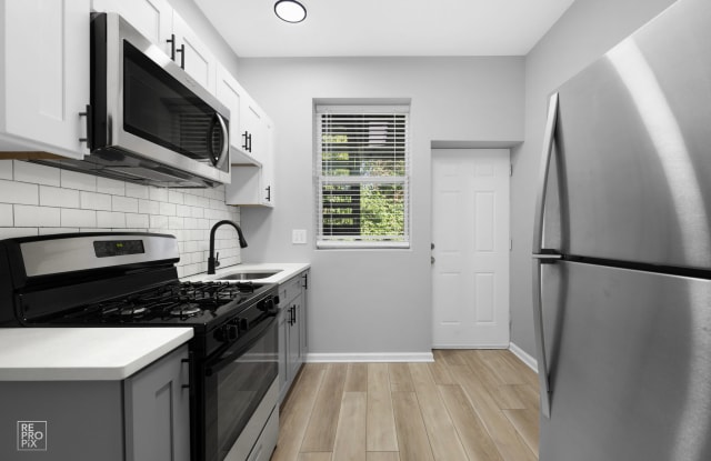 4750 S Calumet Ave photos photos