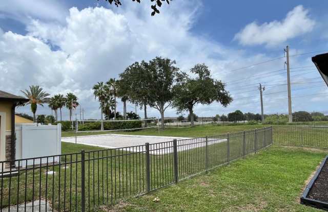 1165 Luminary Circle Unit 102 - 1165 Luminary Circle, Melbourne, FL 32901 1165 Luminary Circle Unit 102 - 1165 Luminary Circle, Melbourne, FL 32901