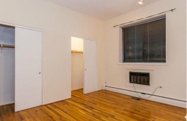 1425 N Dearborn Gallery 3