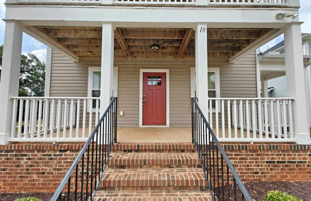 Now Leasing:Spacious 3 Bed | 2 Bath First-Floor Duplex - 18 Crown Ct, Anderson, SC photos photos