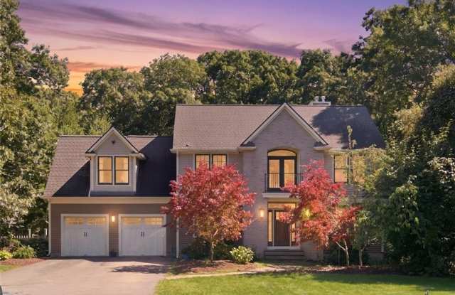37 Seabury Drive Gallery 1