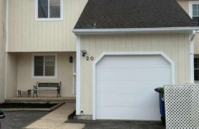 20 QUEEN ANNE COURT photos photos