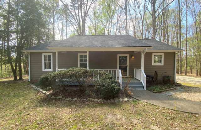 Charming Bungalow in Youngsville photos photos