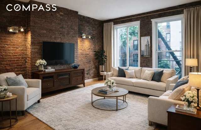 112 West 15th Street photos photos