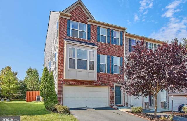 42649 MACAULEY PL - 42649 Macauley Place, Broadlands, VA 20148