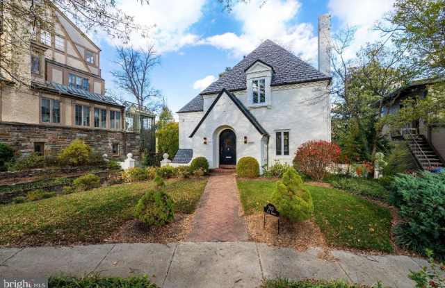 2607 31ST STREET NW - 2607 31st Street Northwest, Washington, DC 20008