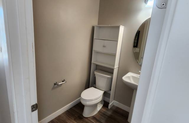 6513 Davis Knolls Dr Gallery 2