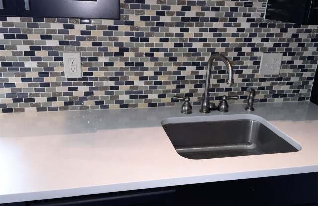 438 S Fairmount #5 Gallery 4